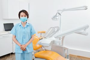 nurse-of-dental-clinic-EN37CSV